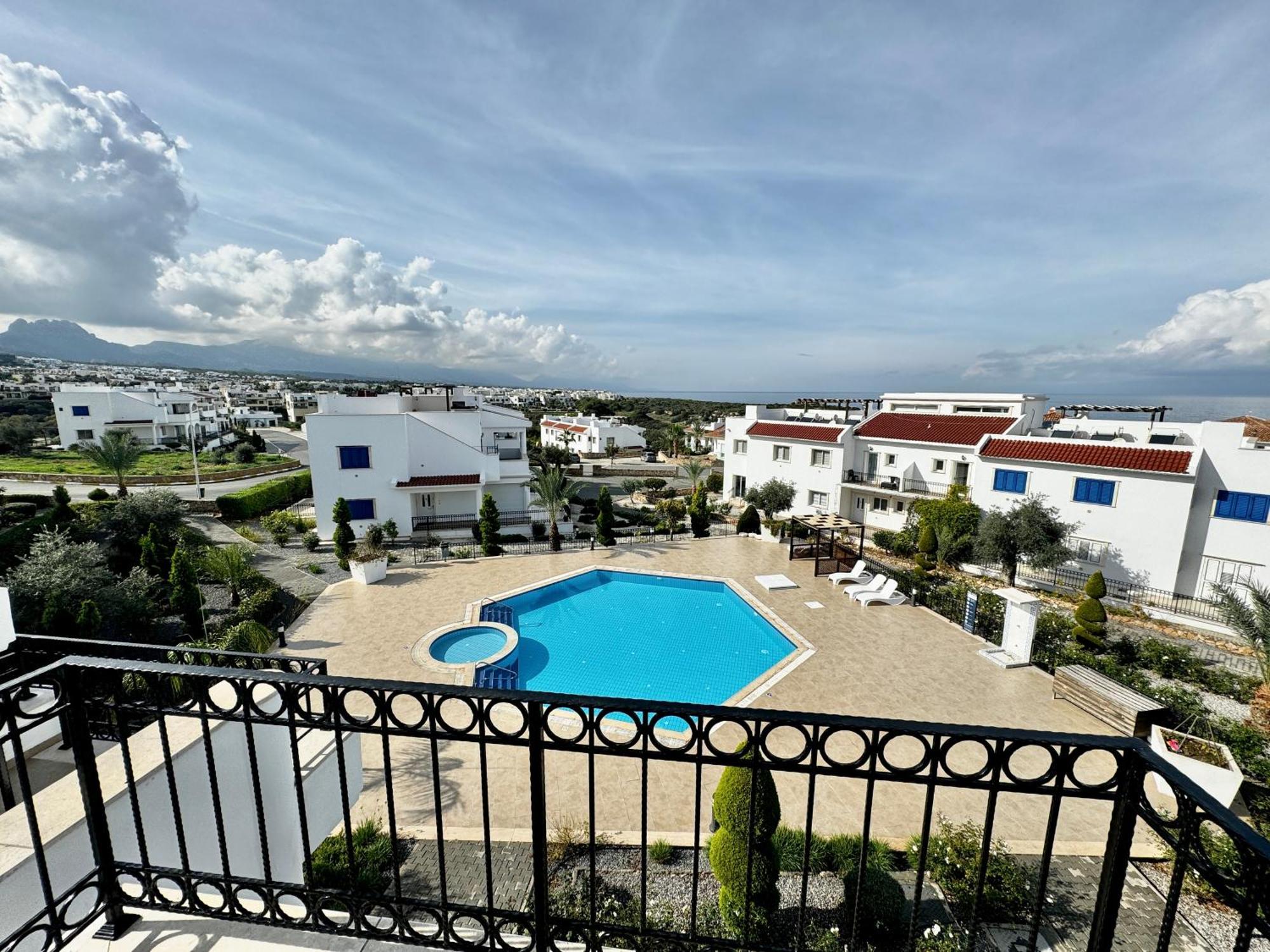 Carrington Holidays Κερύνεια Εξωτερικό φωτογραφία